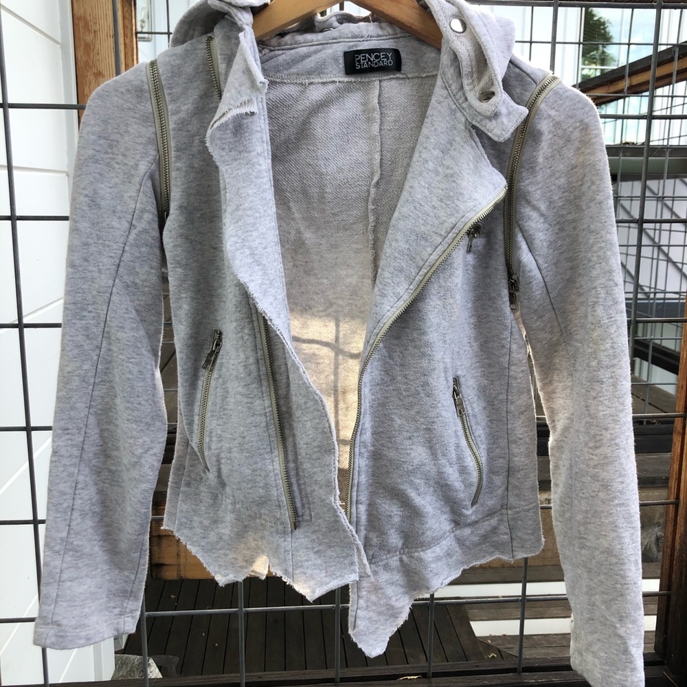 Soft, versatile zip up jacket